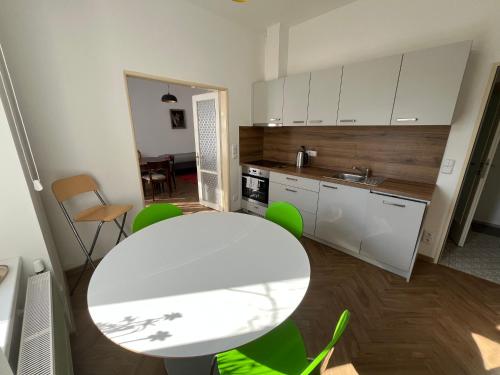 bucătărie, Apartmán Na Valešince (Apartman Na Valesince) in Pribram