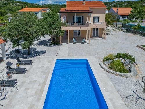 Perfect holiday in Vila Hany home in Sestanovac