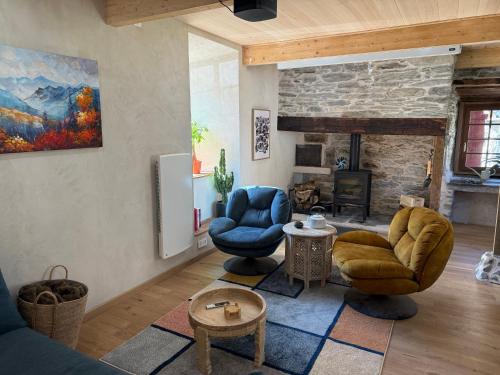 Maison de Pierre, Sauna et Vue Pyrénées (Maison de Pierre, Sauna et Vue Pyrenees) in Arcizans-Avant