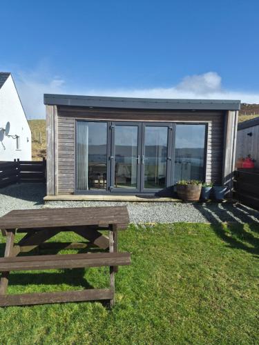 Lampay Chalets in Dunvegan