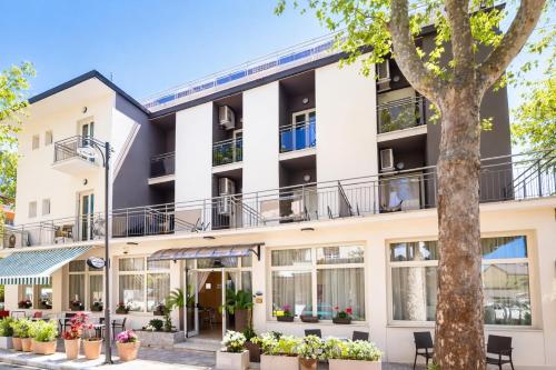 Hotel Villa Tina Easy Stay B&B