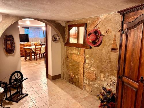 Casa Croce Vita di Contrada in Velo Veronese