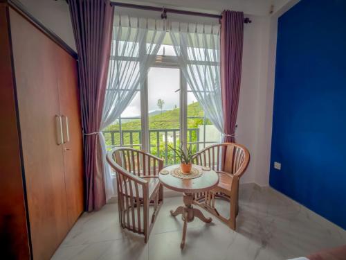 The Mount View Single Tree Hotel in Nuwara Eliya