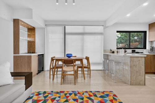 Facilities, Spacious North Bondi Apt with Balcony near Beach in North Bondi