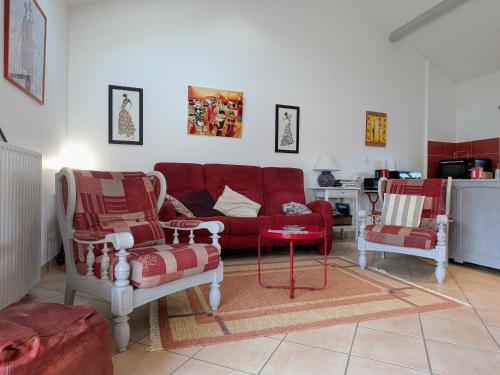 Gîte Lavoûte-sur-Loire, 4 pièces, 5 personnes - FR-1-582-238 (Gite familial au cœur des gorges de la Loire avec equipements bebe et loisirs exterieurs - FR-1-582-) in Lavoute-sur-Loire