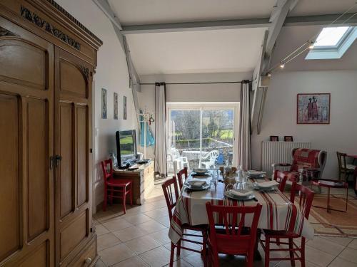 Gîte Lavoûte-sur-Loire, 4 pièces, 5 personnes - FR-1-582-238 (Gite familial au cœur des gorges de la Loire avec equipements bebe et loisirs exterieurs - FR-1-582-) in Lavoute-sur-Loire