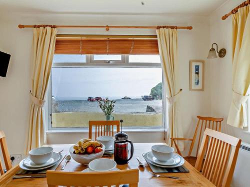 Iekārtas, 2 Bed in Helston oc-lpebb in Porthallow