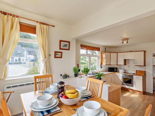 Iekārtas, 2 Bed in Helston oc-lpebb in Porthallow
