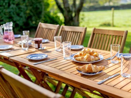 Iekārtas, 4 Bed in Helston oc-tvall in Porthallow