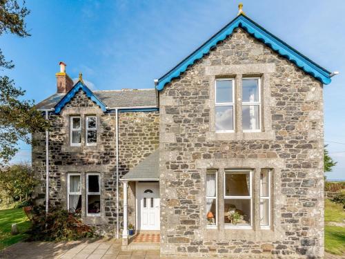 Iekārtas, 4 Bed in Helston oc-tvall in Porthallow