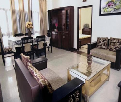 Vestabils, Sartaj Home Stay in Dagshai