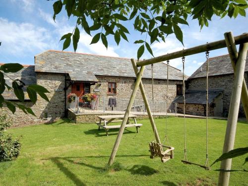 4 Bed in Bude oc-corys