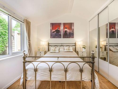 Iekārtas, 1 Bed in Bodmin oc-88049 in Luxulyan