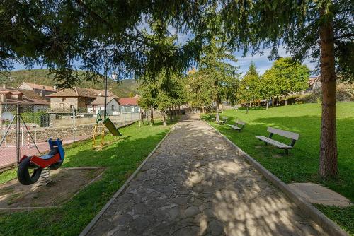 Parque infantil, Casa lo Sastre - Jasa in Pirineo Aragones