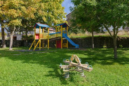 Parque infantil, Casa lo Sastre - Jasa in Pirineo Aragones
