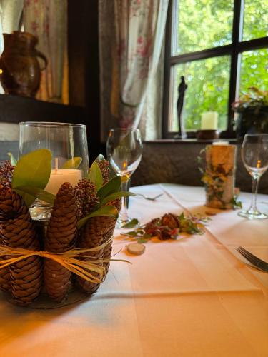 餐廳, Hotel Tannenhof in 勞巴克