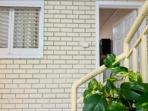 Less pay for master room in Port Adelaide