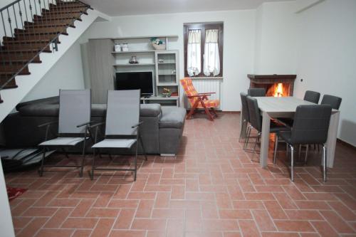 Villa Santa Maria in มารีนา ดิ มอนเตเนโร