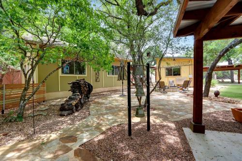 Three Sisters - Casita 3 in Wimberley, USA