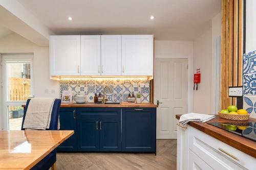3BR Luxury Peebles Home - Free Parking - Near Glentress in 皮布爾斯