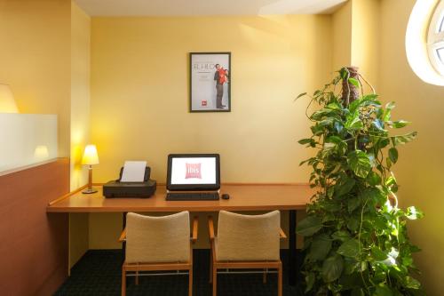 Ibis Murcia - image 9