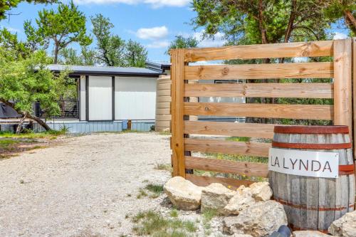 The Casitas at Las Tortugas - La Lynda in Driftwood, USA
