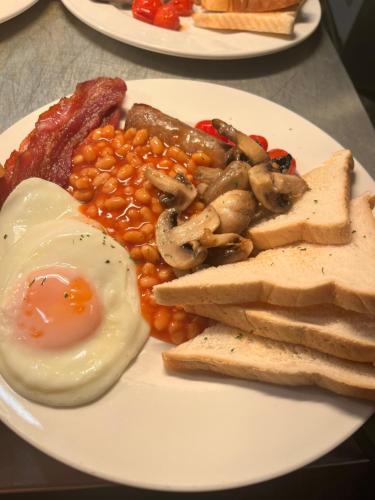 餐飲選擇, The Lincoln Arms in 多爾金