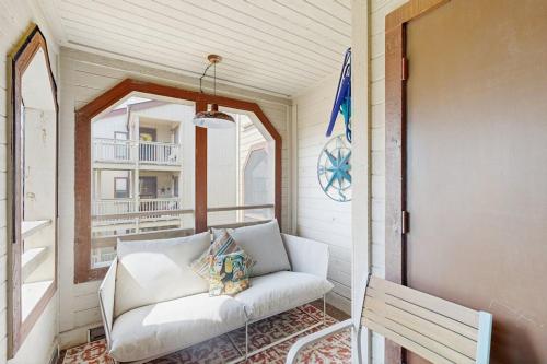 Dunes Pointe B-11 near Apache Pier & Fmly Campground