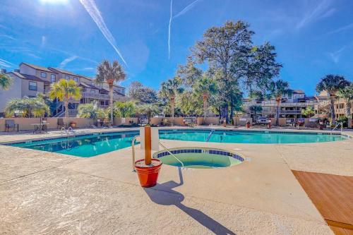 Dunes Pointe B-11 near Apache Pier & Fmly Campground