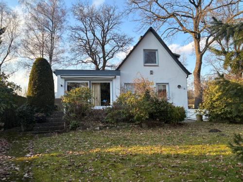 Viesnīcas āriene, Landhaus Amelia - Idylle pur mit Garten, Sauna & Kamin in Schenefeld (Pinneberg)