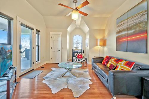 Sunset Villa in Wimberley, USA