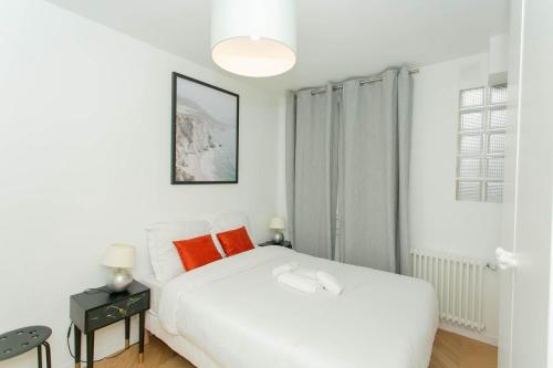 BnBNova - Haussmann - 2BR Near Champs-Élysées - image 8