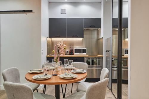 Sublime flat in the centre of Paris Montorgueil - image 7