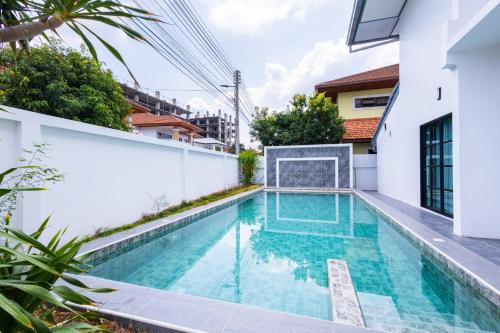 T3-Beachfront 5BR Private Pool Villa Jomtien — other in Ekmongkol pool villa, Jomtien Beach Thailand, 20150