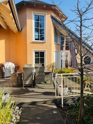 Viesnīcas āriene, Eifel-Mosel Lounge ruhig & modern 149 qm für bis zu 6 Gäste nahe Cochem (Eifel-Mosel Lounge ruhig & modern 149 qm fur bis zu 6 Gaste nahe Cochem) in Greimersburg