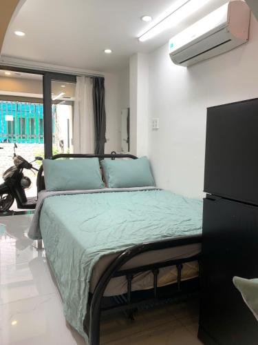 room detail thumbnail 0