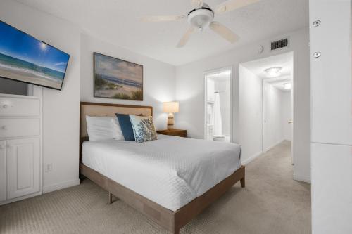 Boardwalk Unit E4 - image 5