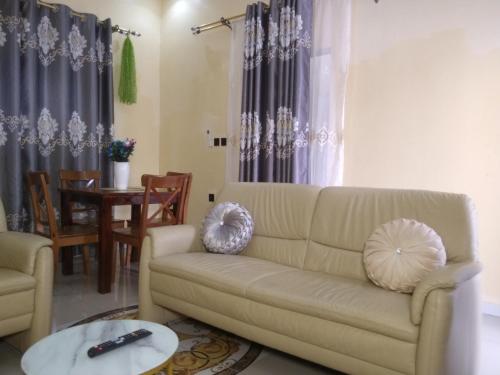 Ubuntu Mbanya Guest House in Limbe