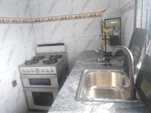 Ubuntu Mbanya Guest House in Limbe