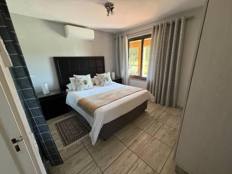 Golf course view - perfected! in Southbroom