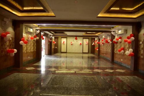 MAHAMAYA CONVENTION and HOTEL in Chandanpur