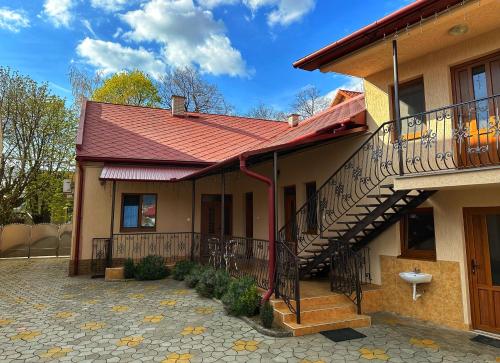 . Magdalena Residence