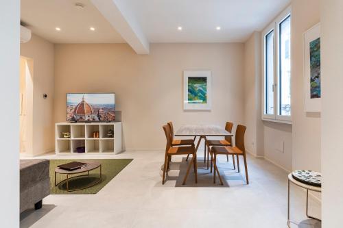 Palazzo Accademia-Brunelleschi-1 - main image