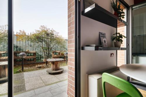 Linate Airport - Apt with Garden