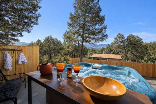 Casa La Luz An Elegant Mountain Retreat - image 2
