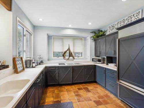 12 Brigantine. - image 6