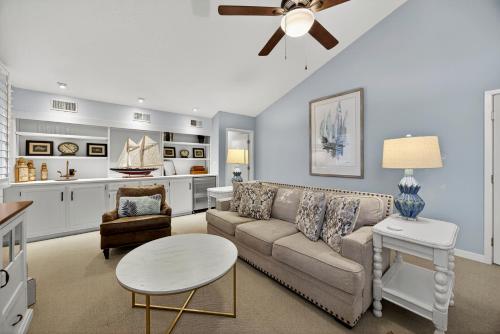 12 Brigantine. - image 3