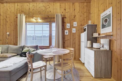 Kurrentupa - 50m to Lake Pyhäjärvi & Private Sauna (Kurrentupa - 50m to Lake Pyhajarvi & Private Sauna) in 普哈聖山