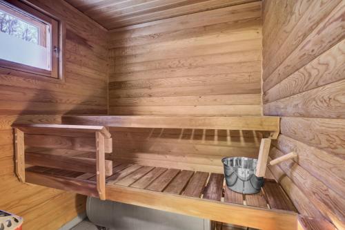 Kurrentupa - 50m to Lake Pyhäjärvi & Private Sauna (Kurrentupa - 50m to Lake Pyhajarvi & Private Sauna) in 普哈聖山