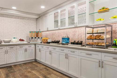 Homewood Suites by Hilton Fort Myers - image 41